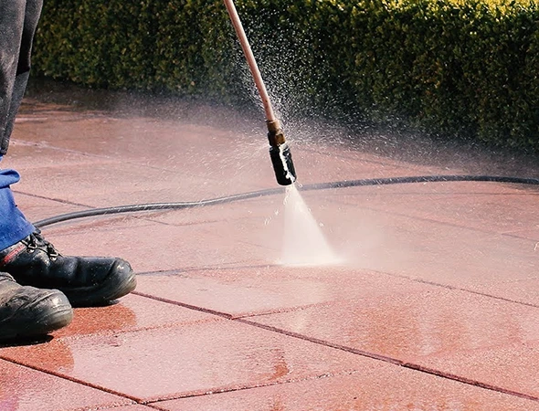 Benefits of Our Pressure Washing Services